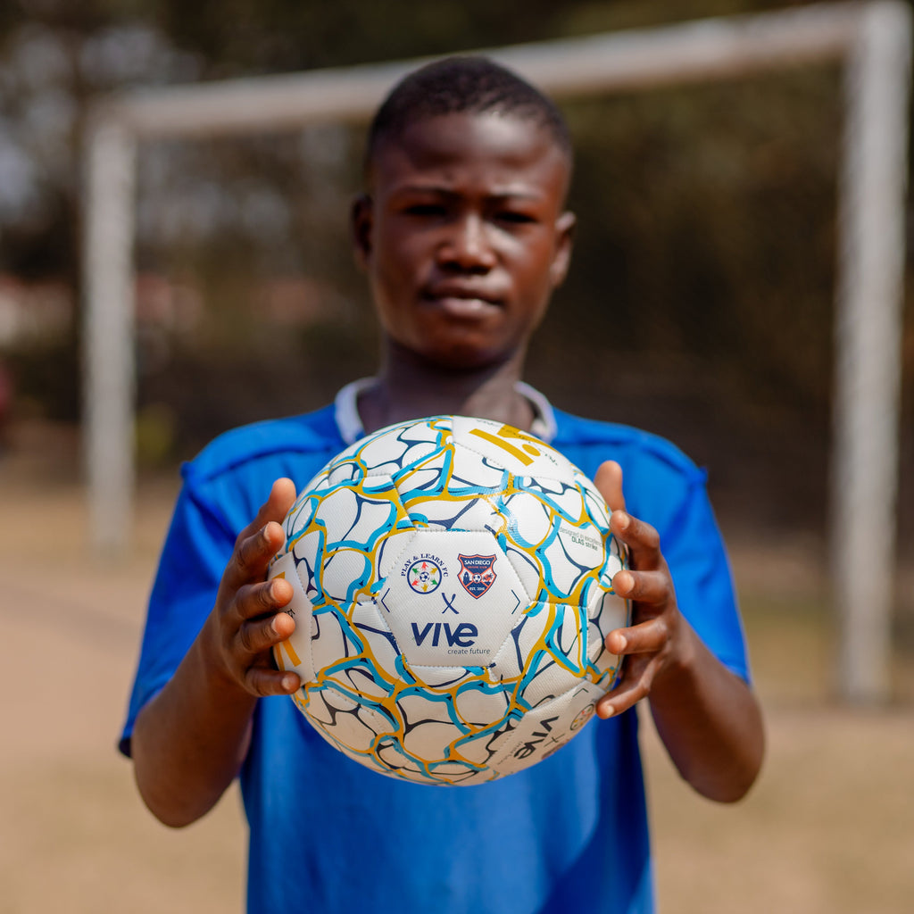 'Olas Strike' Soccer Ball