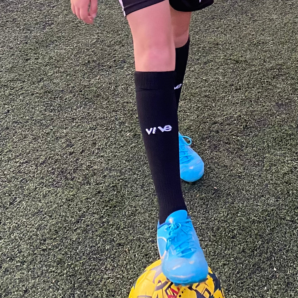 Superar Soccer Socks on soccer girl - Black and White color with V design from Vive